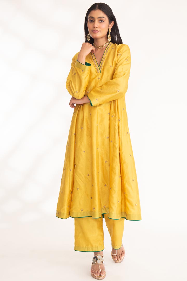 Iya kurta set