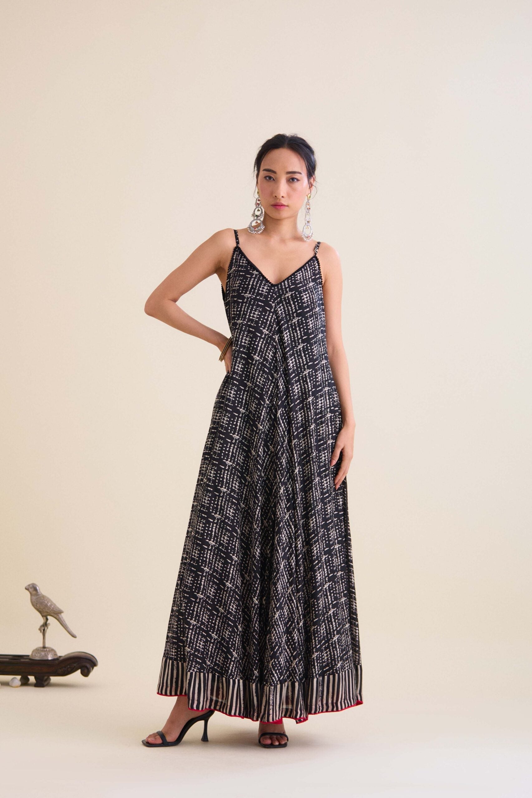 Flayered DressW5BLWHPRCSFLDR-01