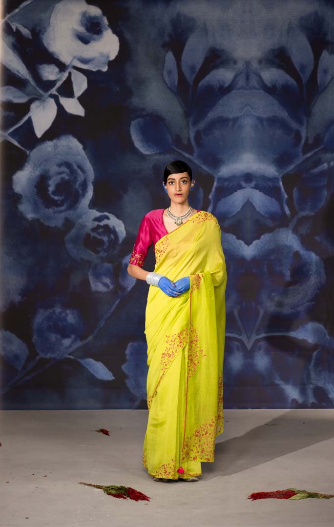 Green Saree With Emboidery and Blouse- Set of 2
