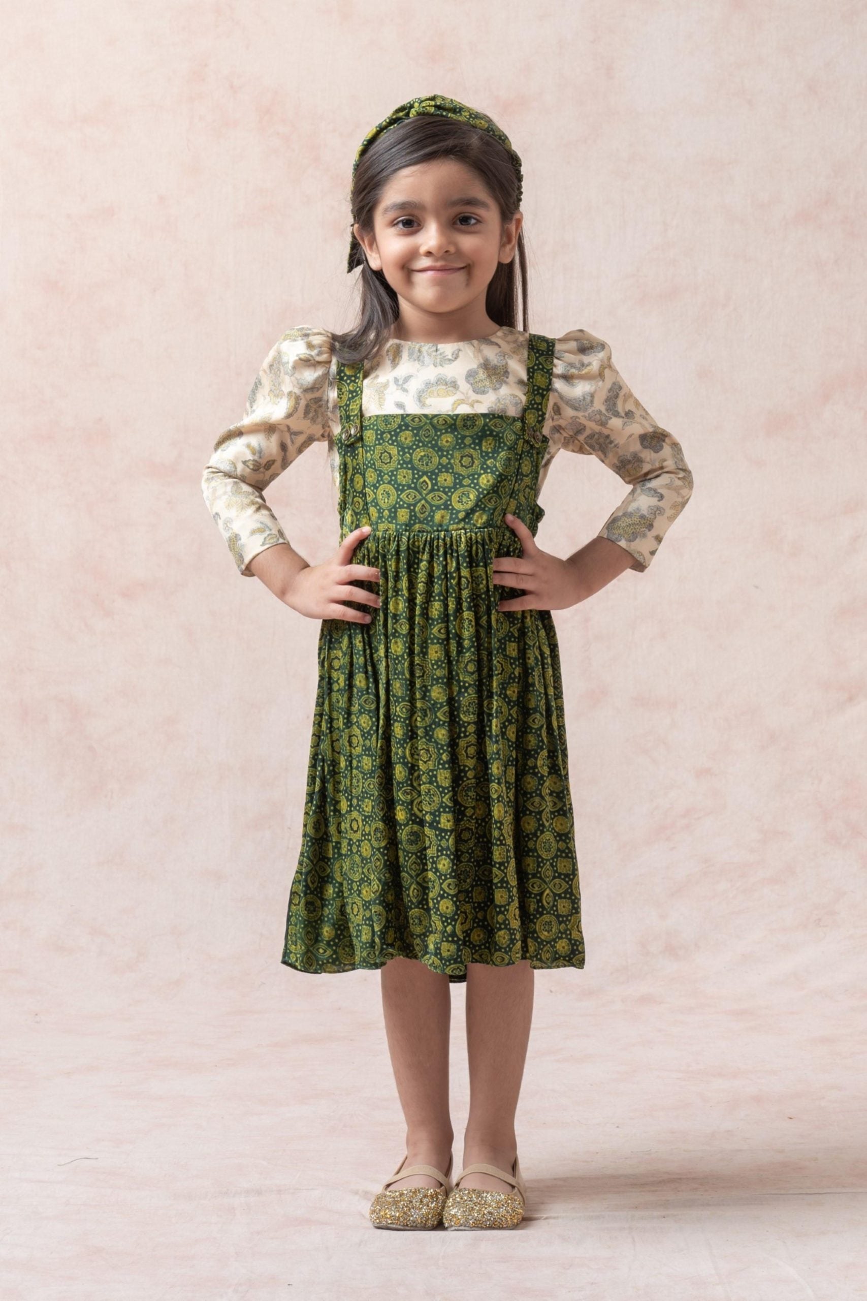Crop top with frock