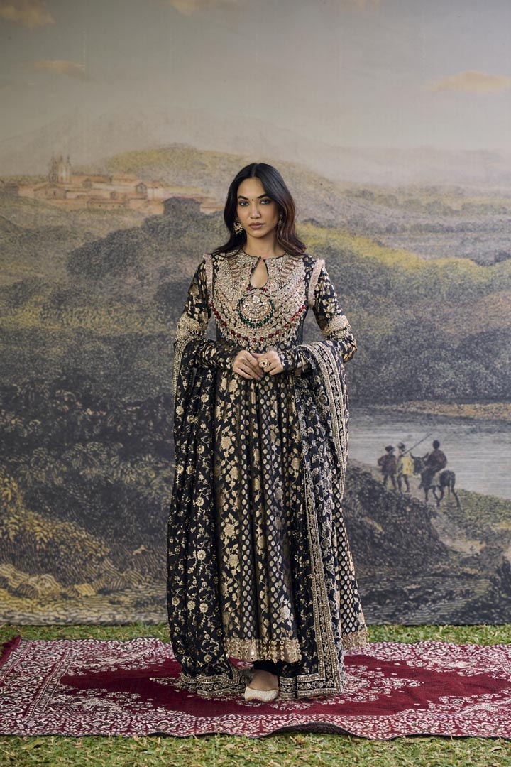 Nishangini Anarkali Set