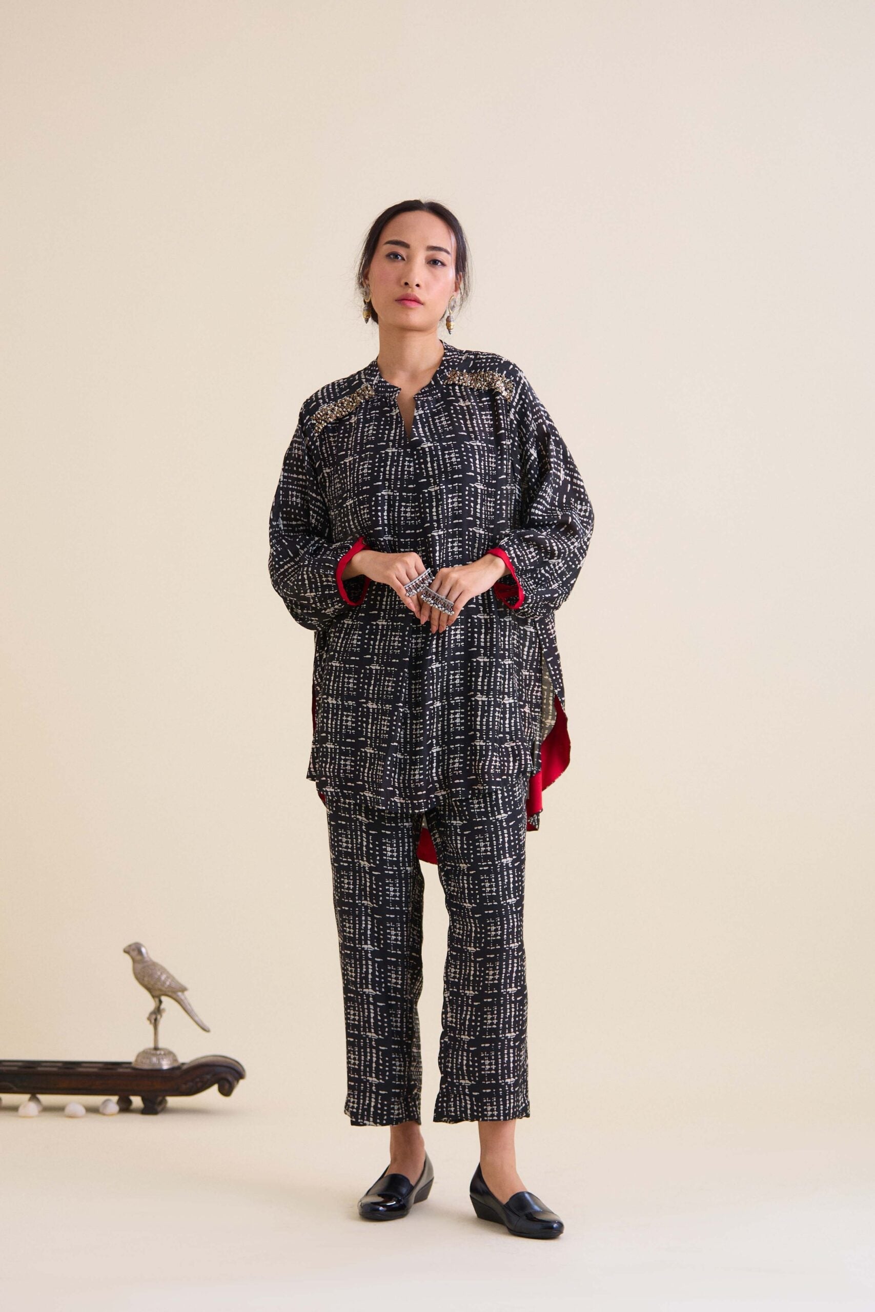 Nishi Co-ord SetW5BLWHPRCSNS-01