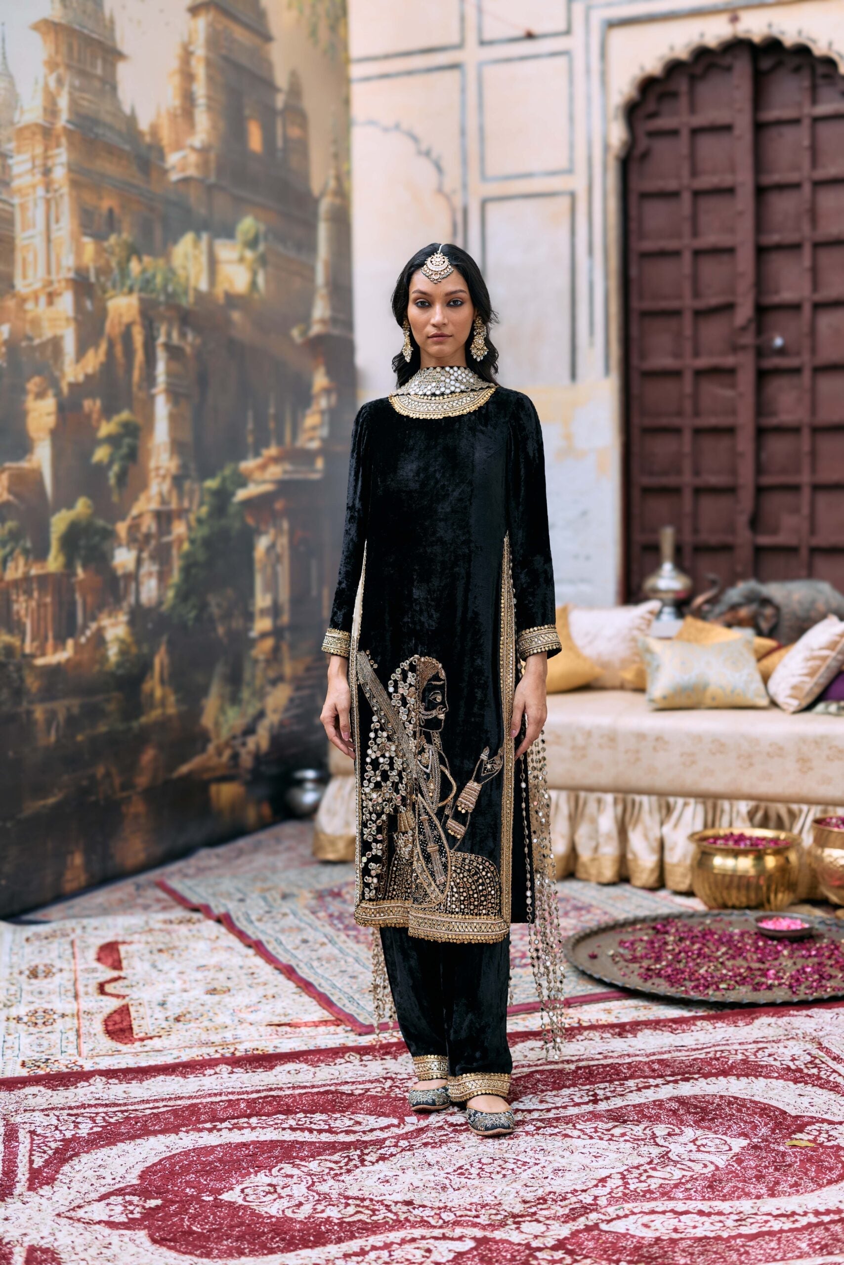 Maharani Suit