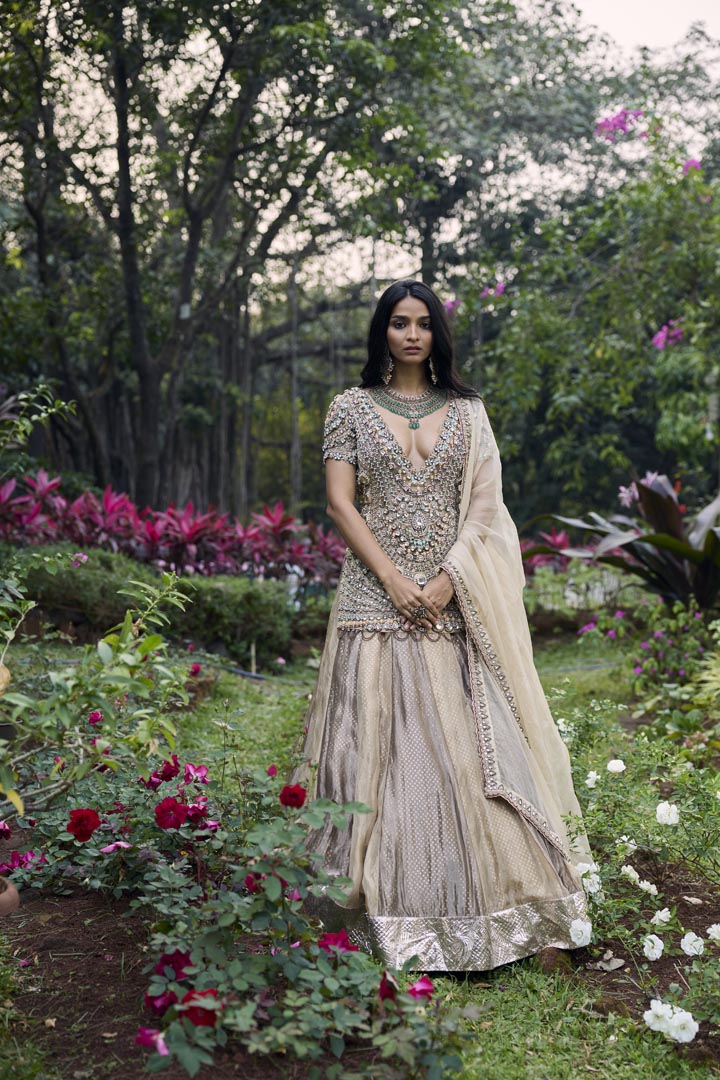 Noor-e-Zar Jadau Lehenga Set