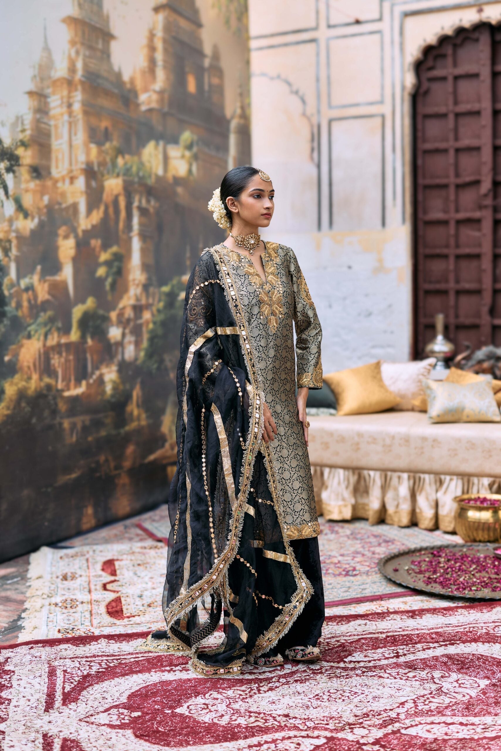 Mrinmayi Suit