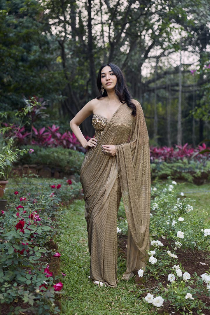 unehri Noor Crystal Saree Set