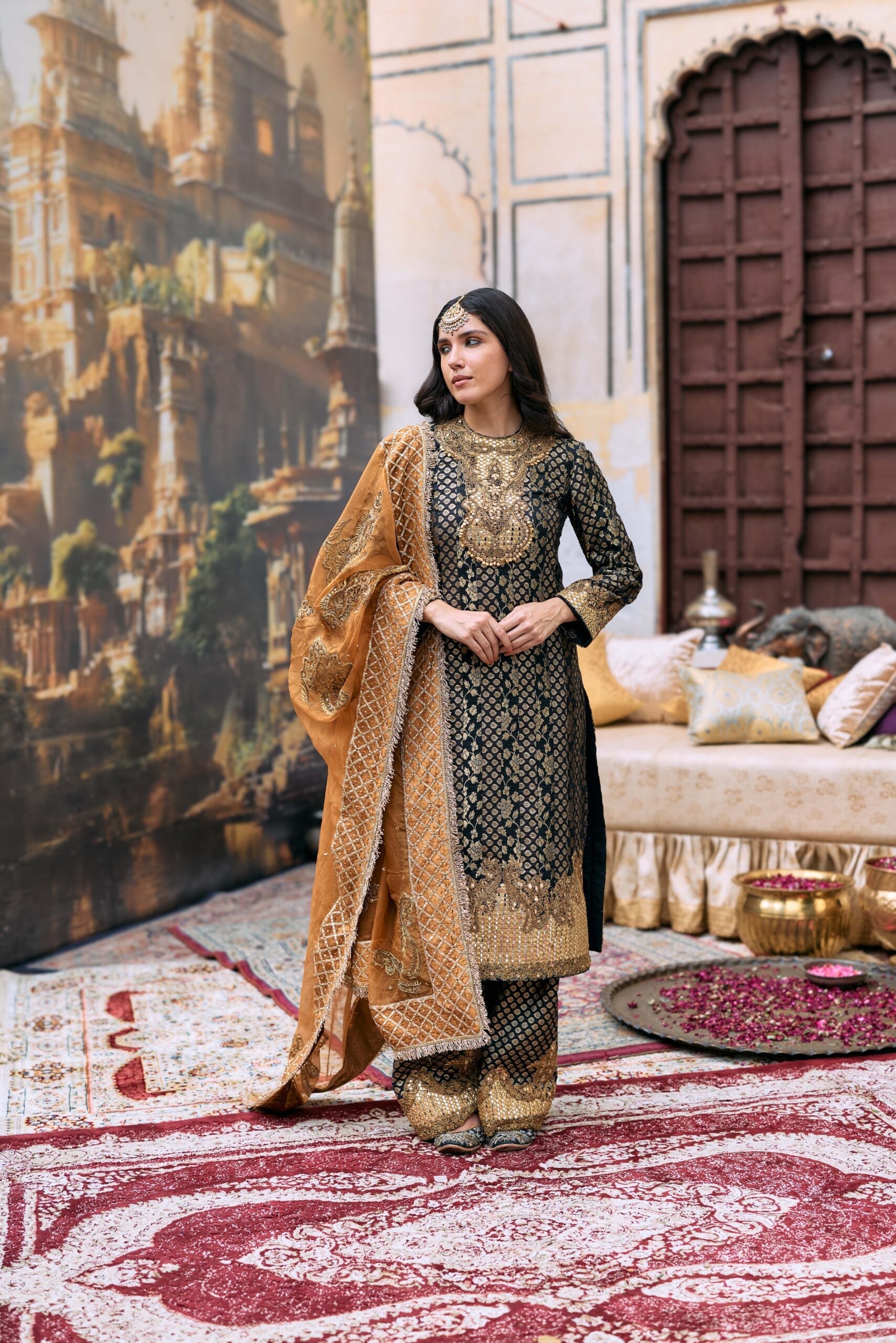 Samidha Suit