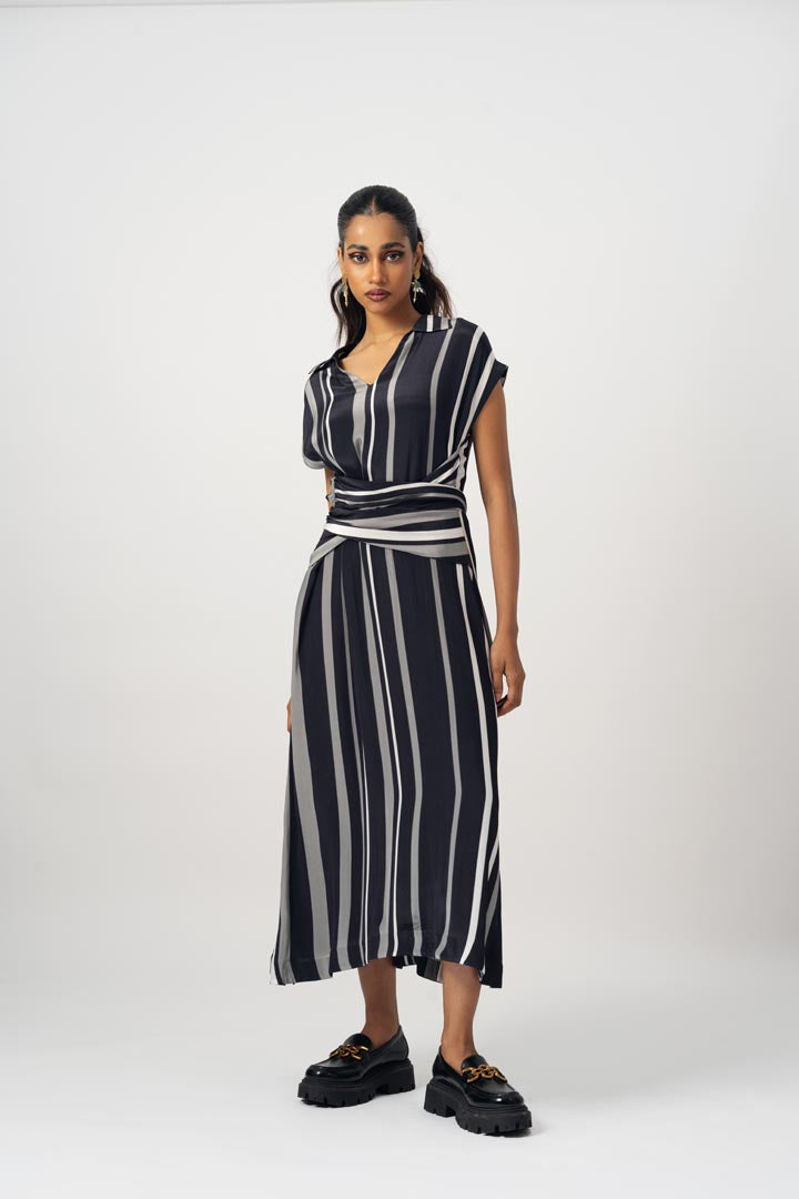 Belted dress MN-24-102-MB