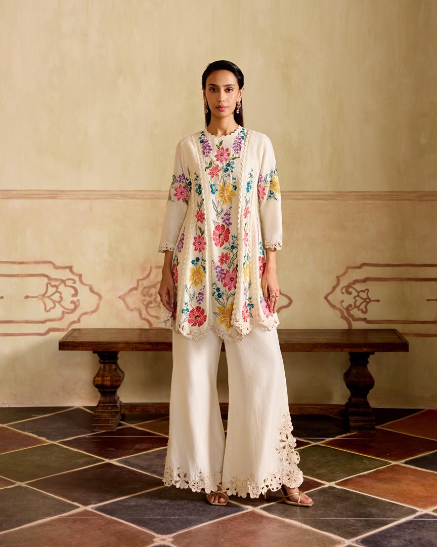 IVORY MOSAIC VINES  FLARED SHORT KURTA