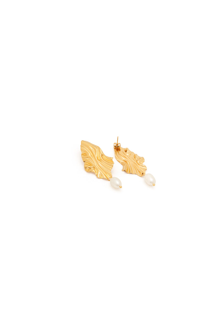 Pearl Wave Studs