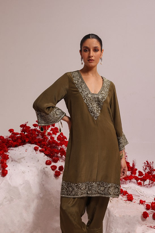 Image of Olive green aari suit