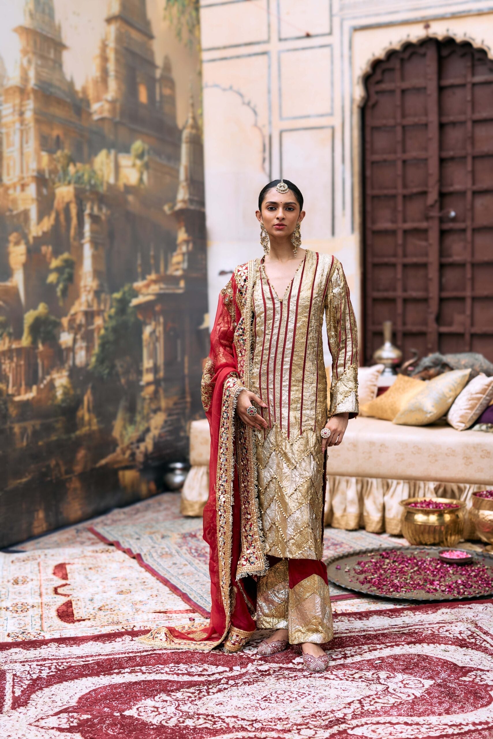 Suvarna Suit