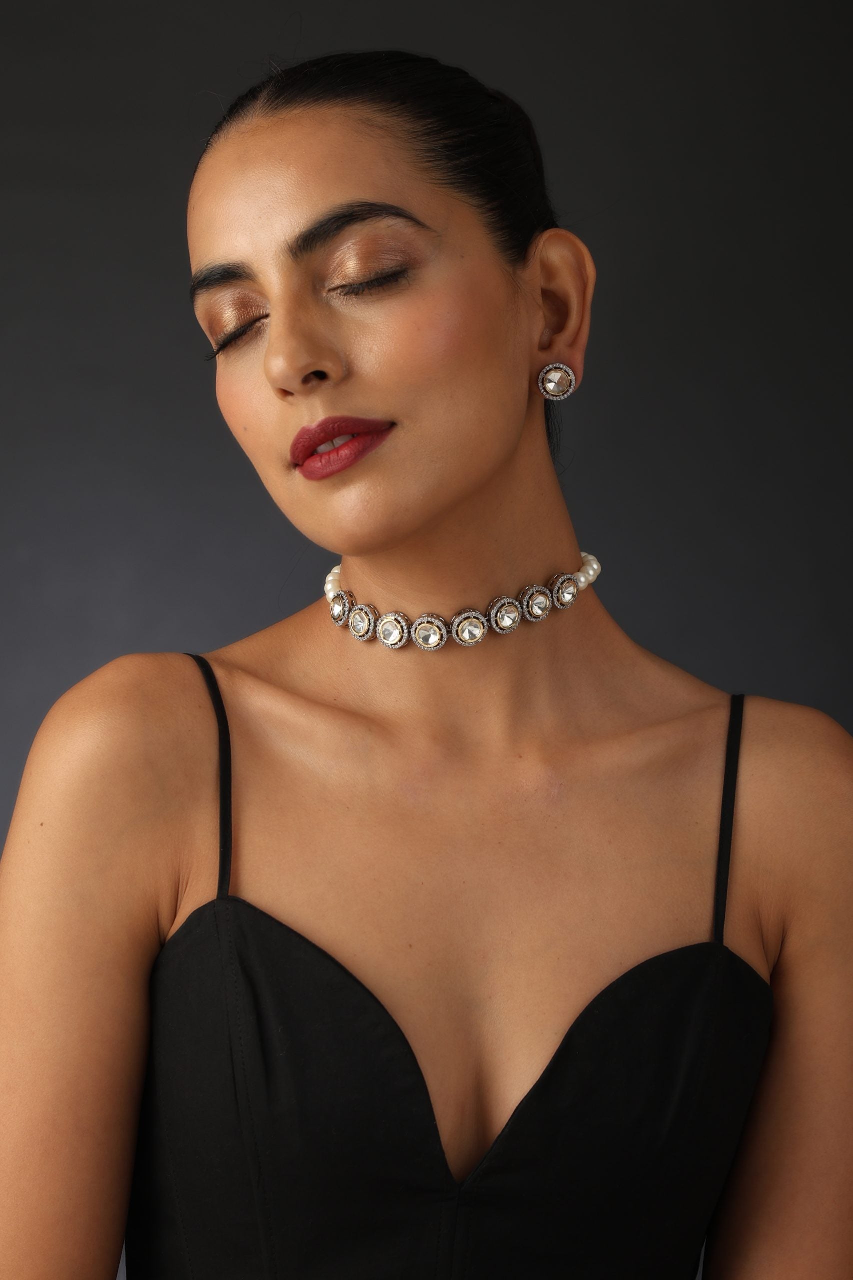 White Silver Tone Polki and Pearl Choker Set