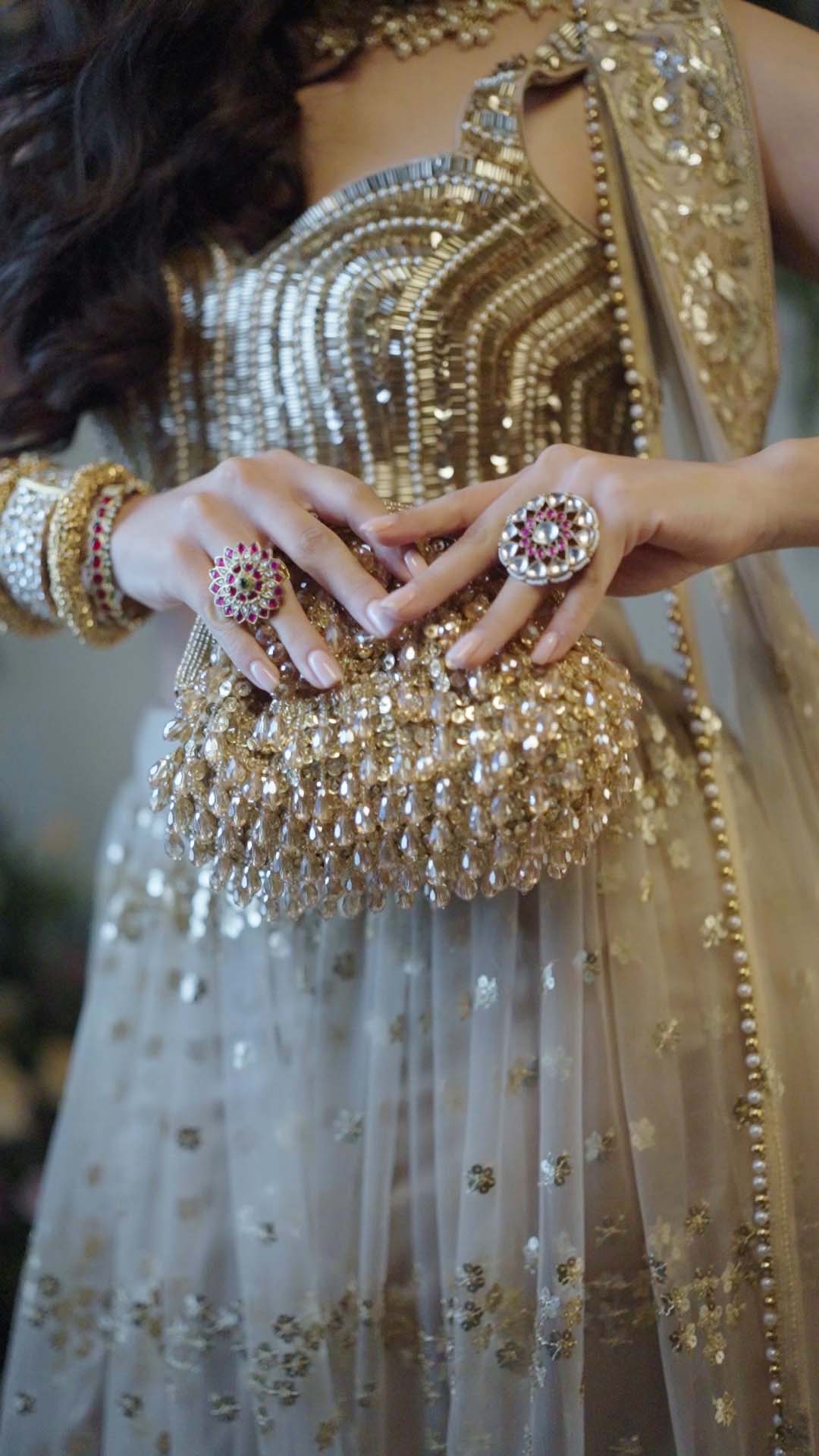 Pristine Bolso Gold