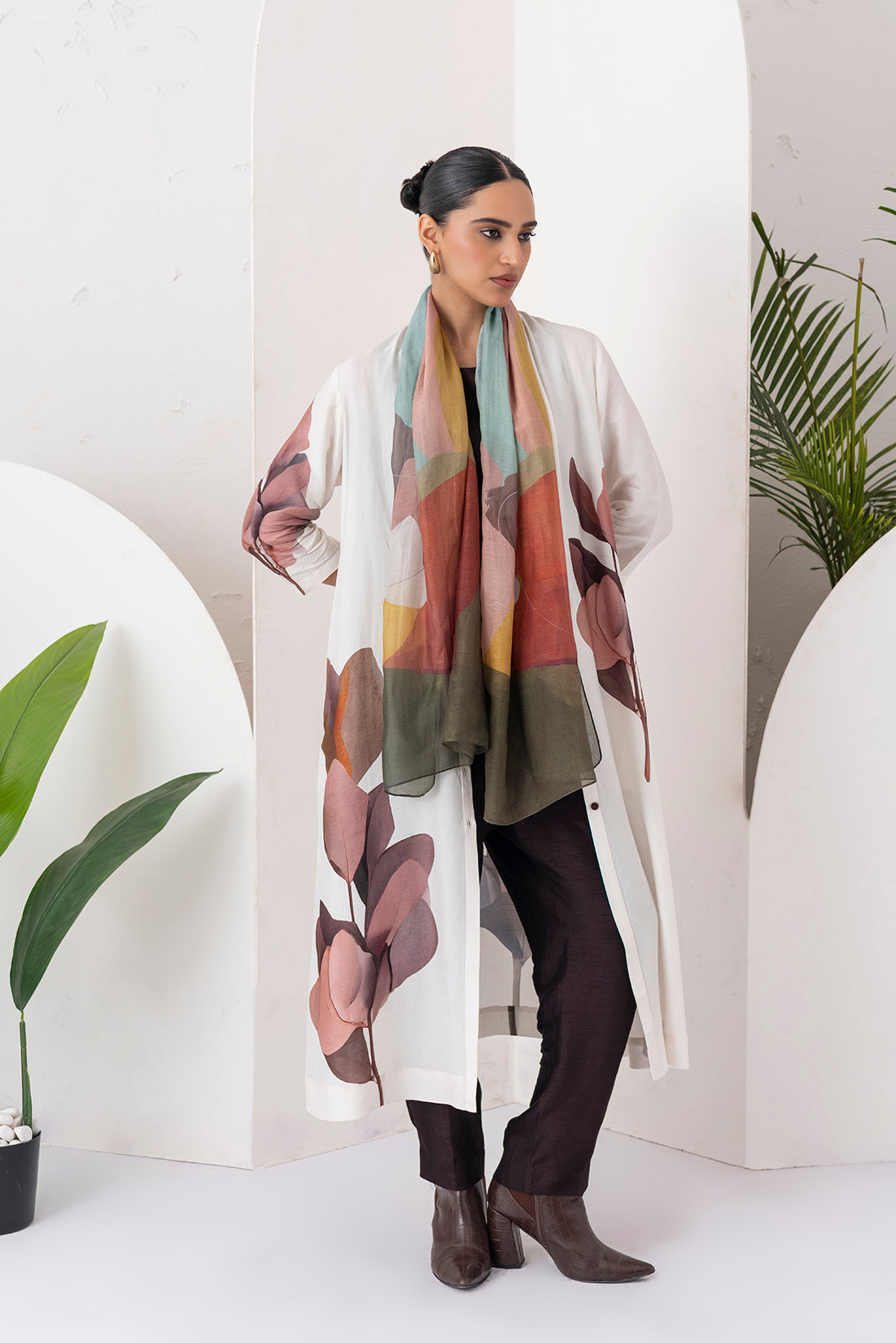 Ivory Viscose Dupion Leaf Printed Dress (1 PC)
