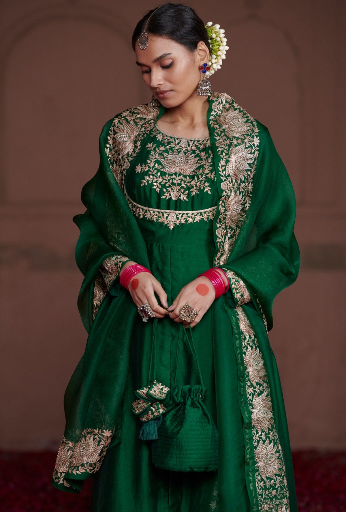 lotus mughal anarkali