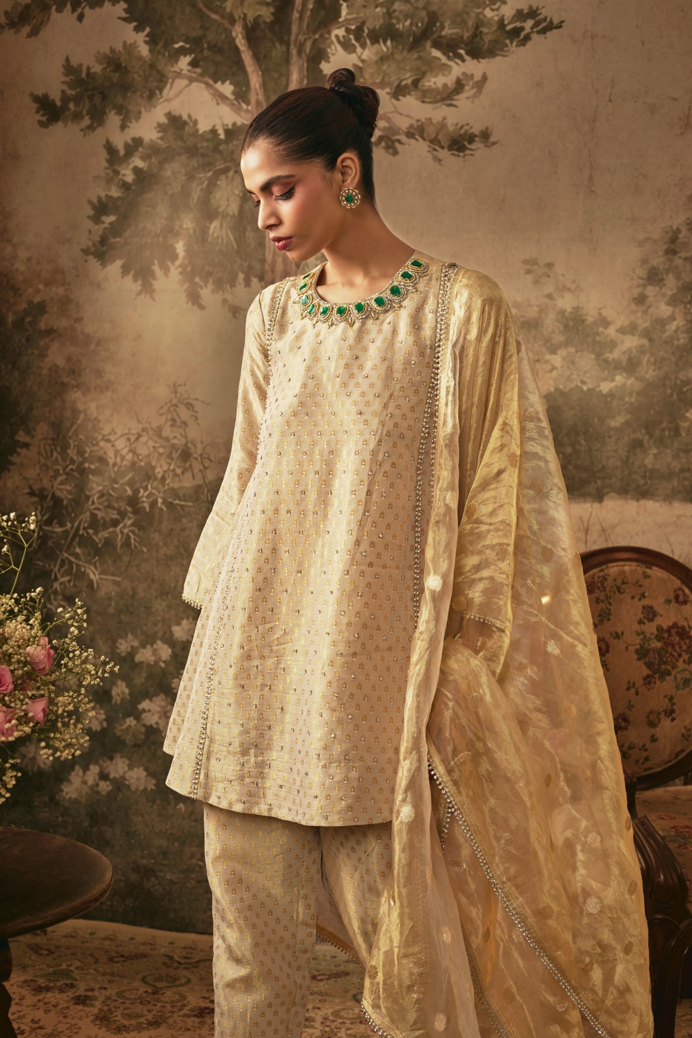 Ivory Gold Metallic Tissue Kurta Set with Emerald Detailing