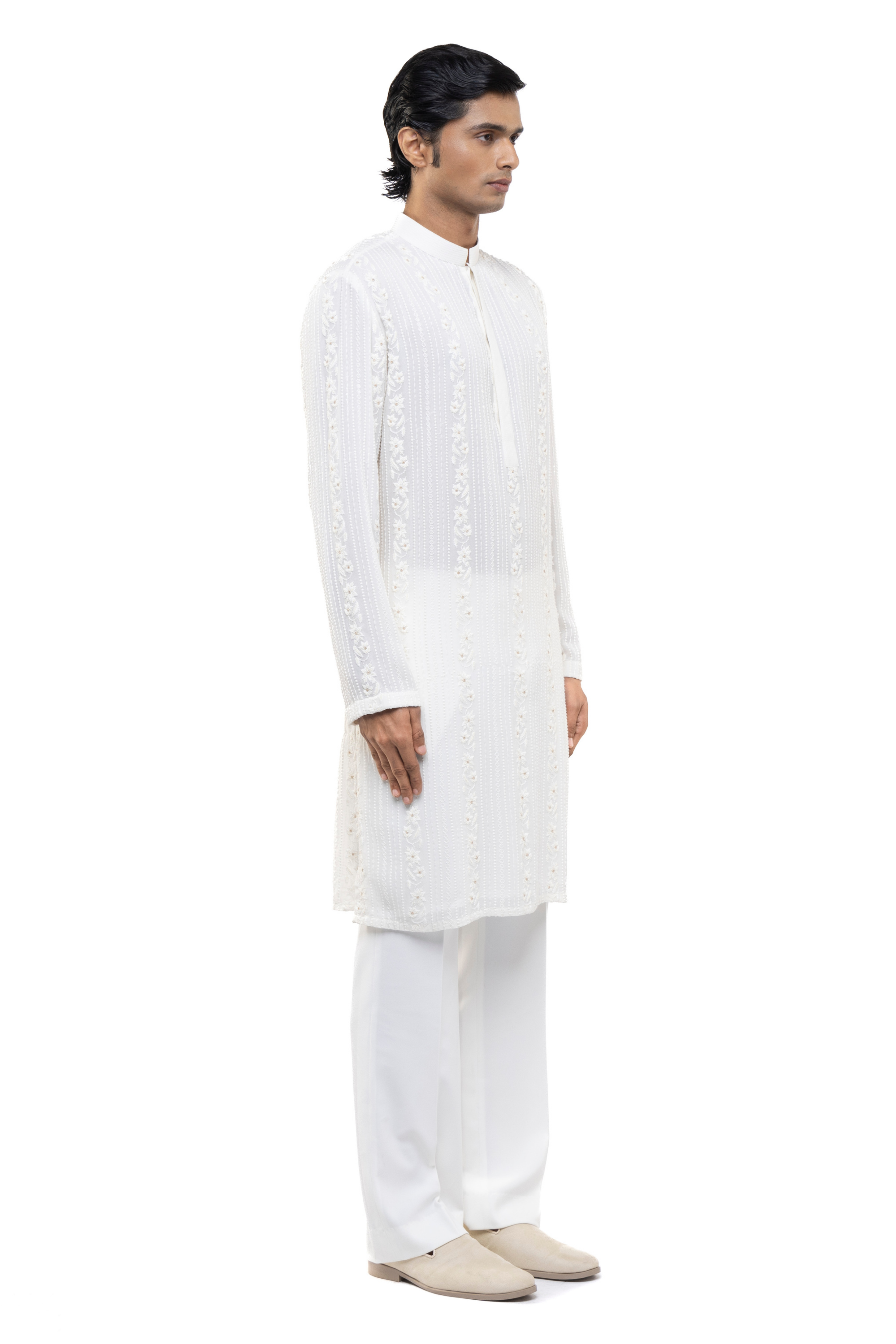 White Georgette Lucknowi Embroidery Kurta Set