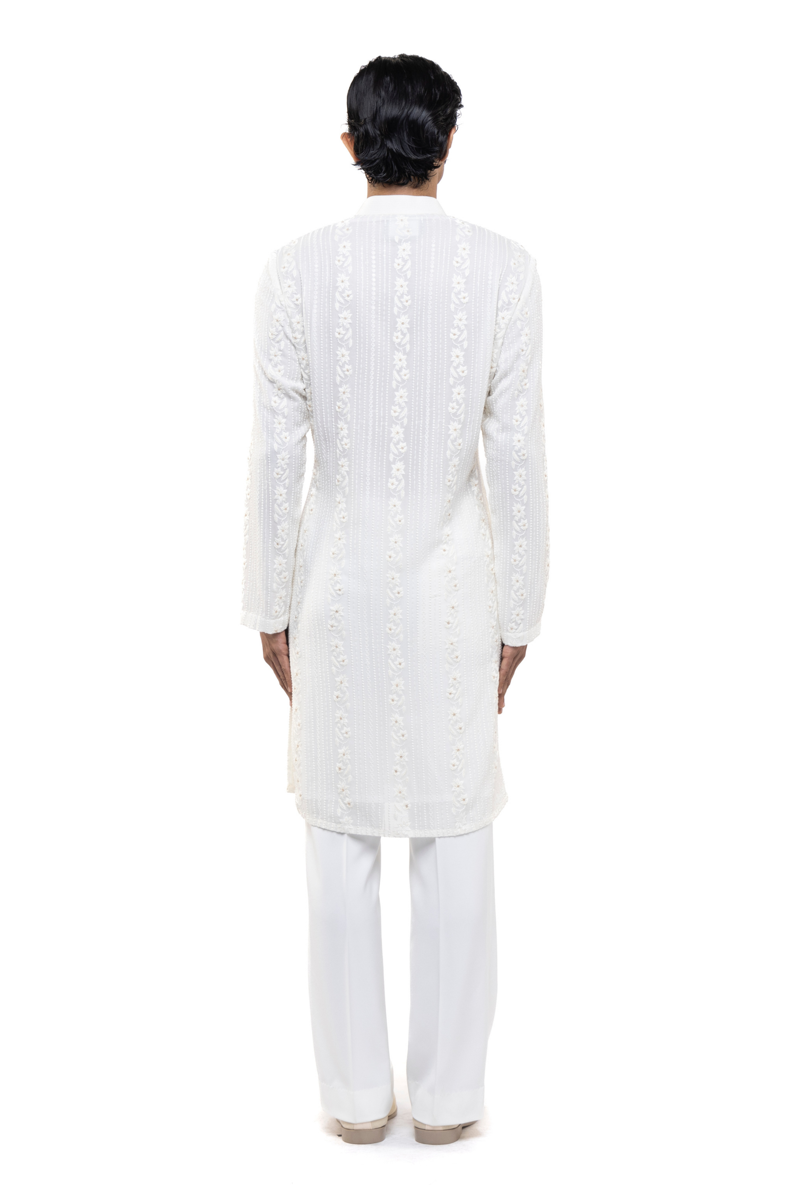 White Georgette Lucknowi Embroidery Kurta Set