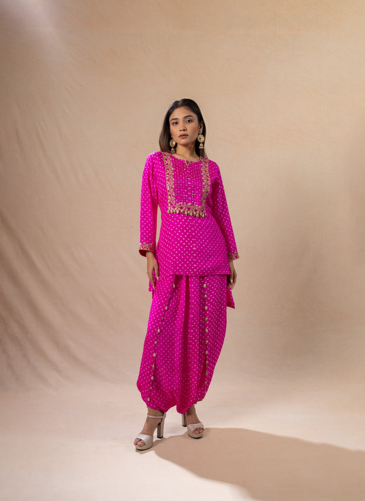 bandhni short kurta with drape trouser