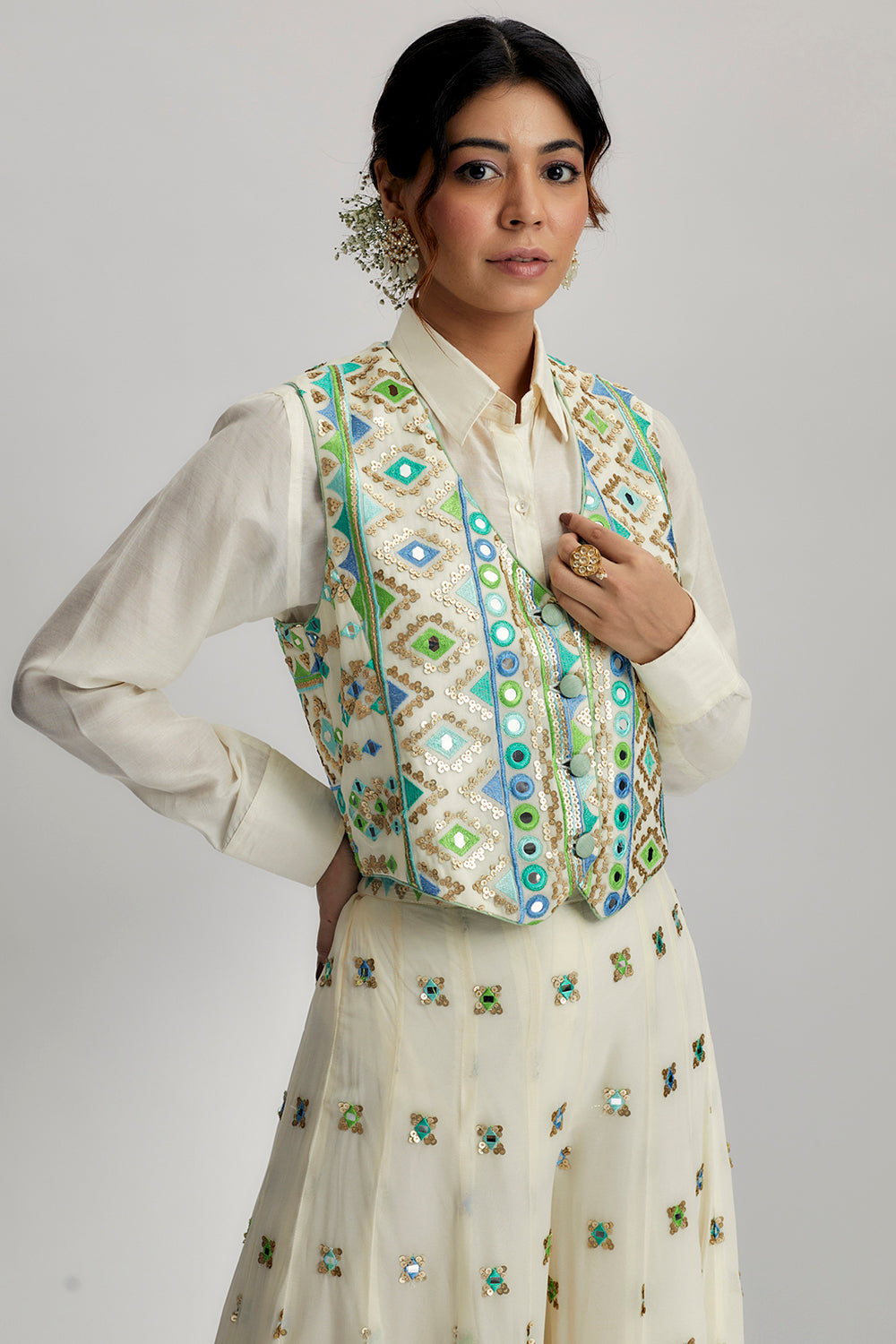 Amara Jacket Set With Flared Pants - Auraya Fashion 