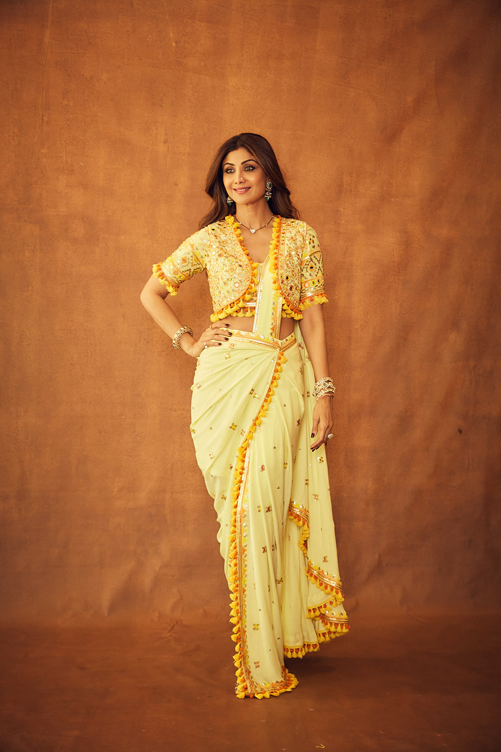 Shilpa Shetty Saree - Auraya Fashion 