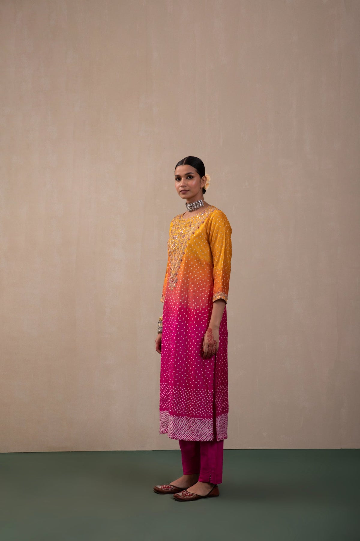ommbre bandhni suit