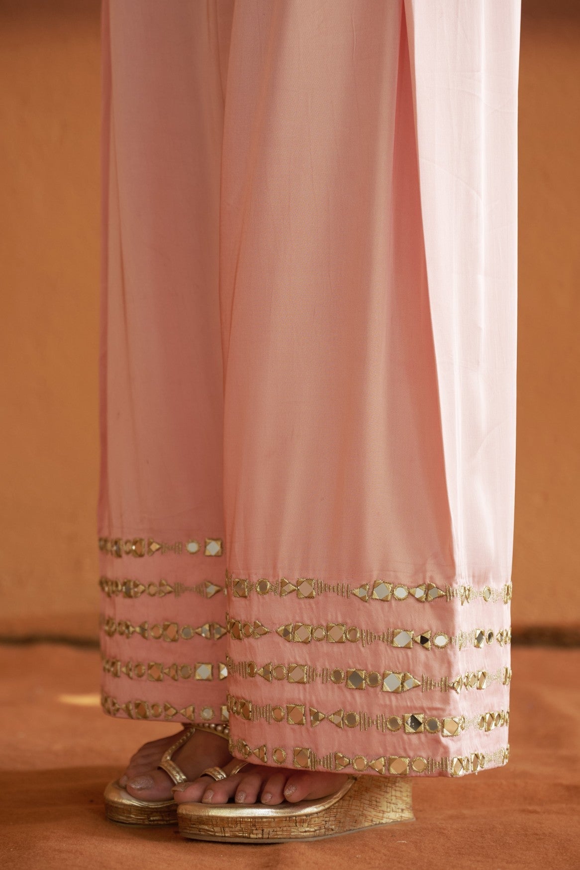 Pink short Logo kurta with broad pants