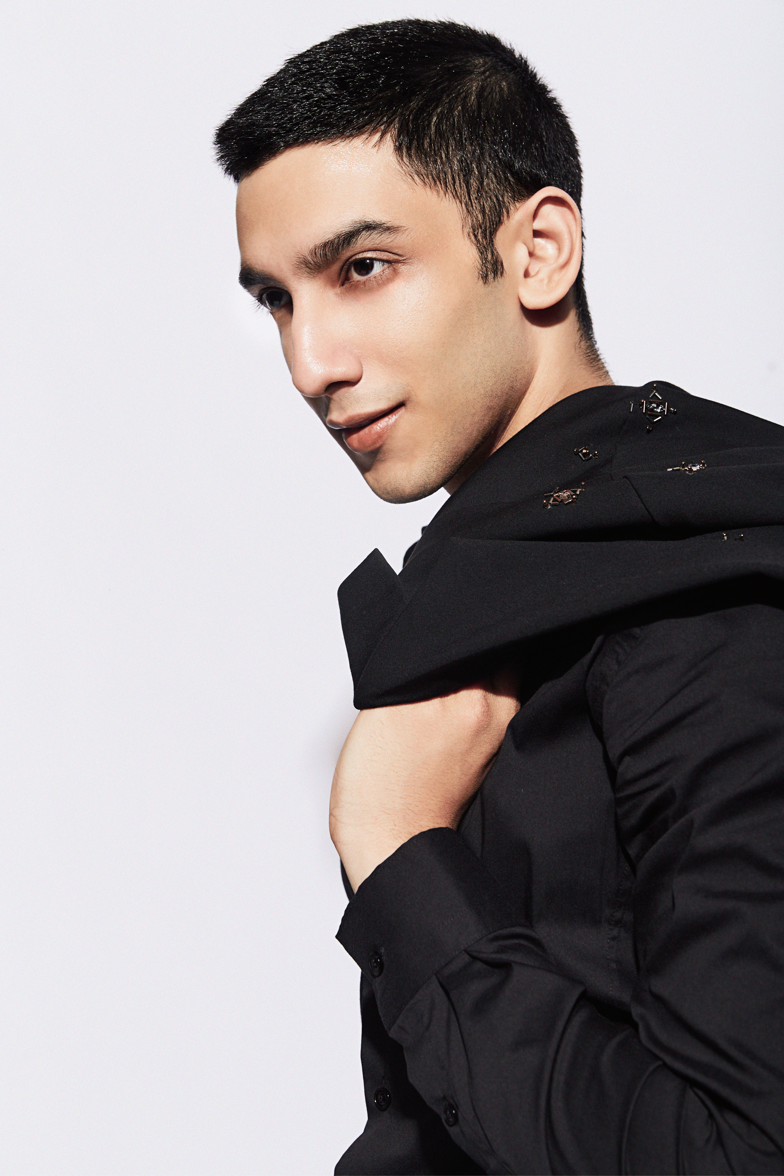 Black Worsted Wool Motifs Embellished Cropped Jacket