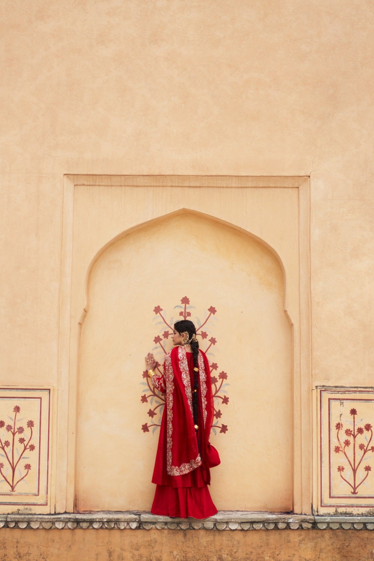 Kairi angrakha sharara