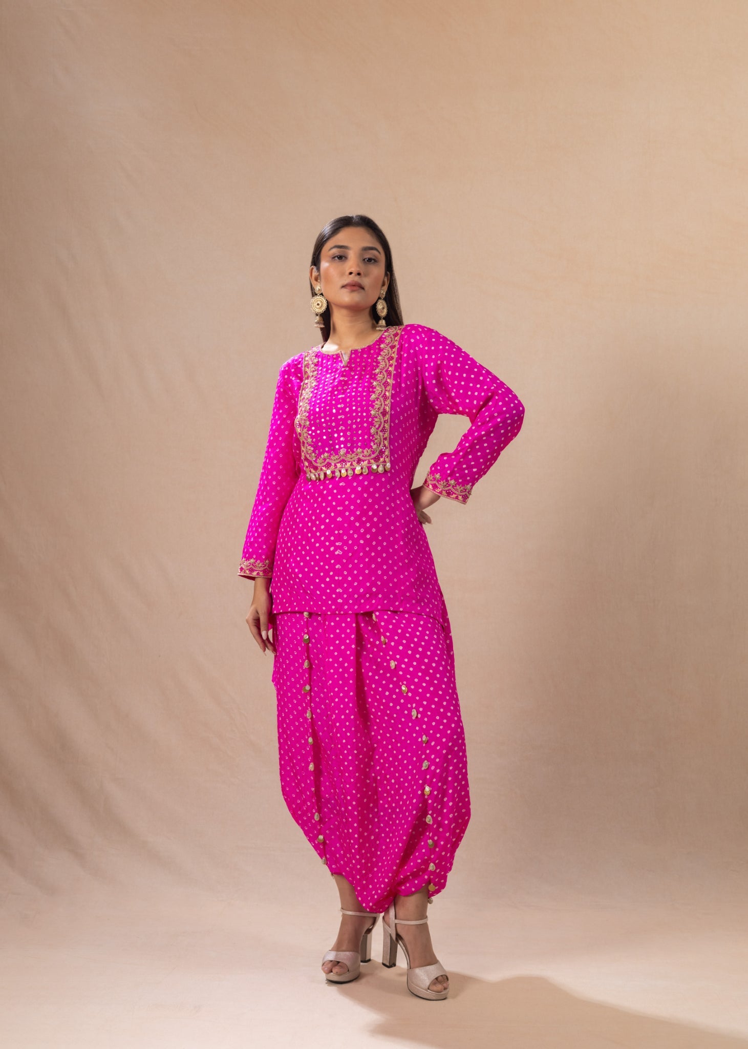 bandhni short kurta with drape trouser