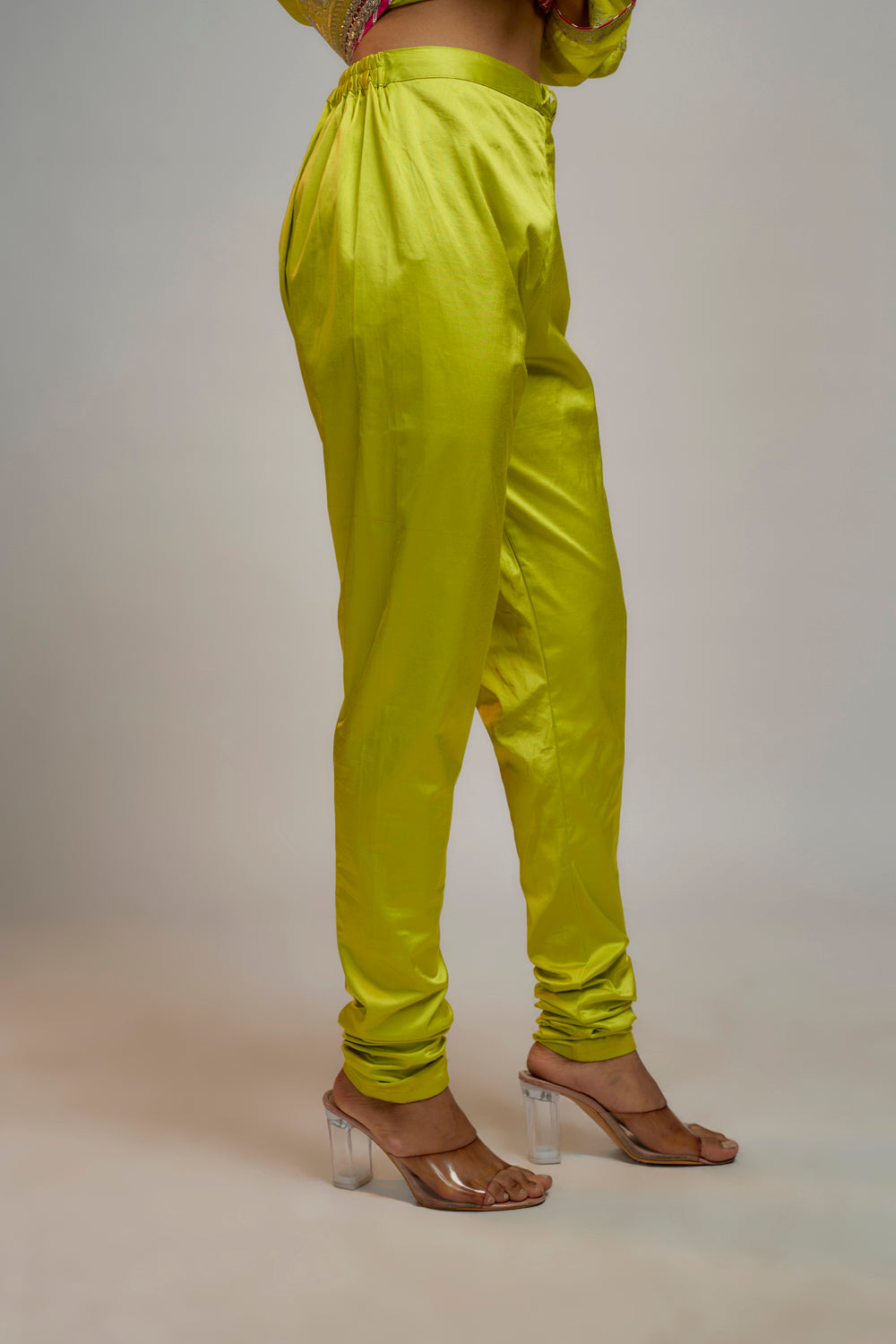 Golconda Aarohi Ag Set - Auraya Fashion 