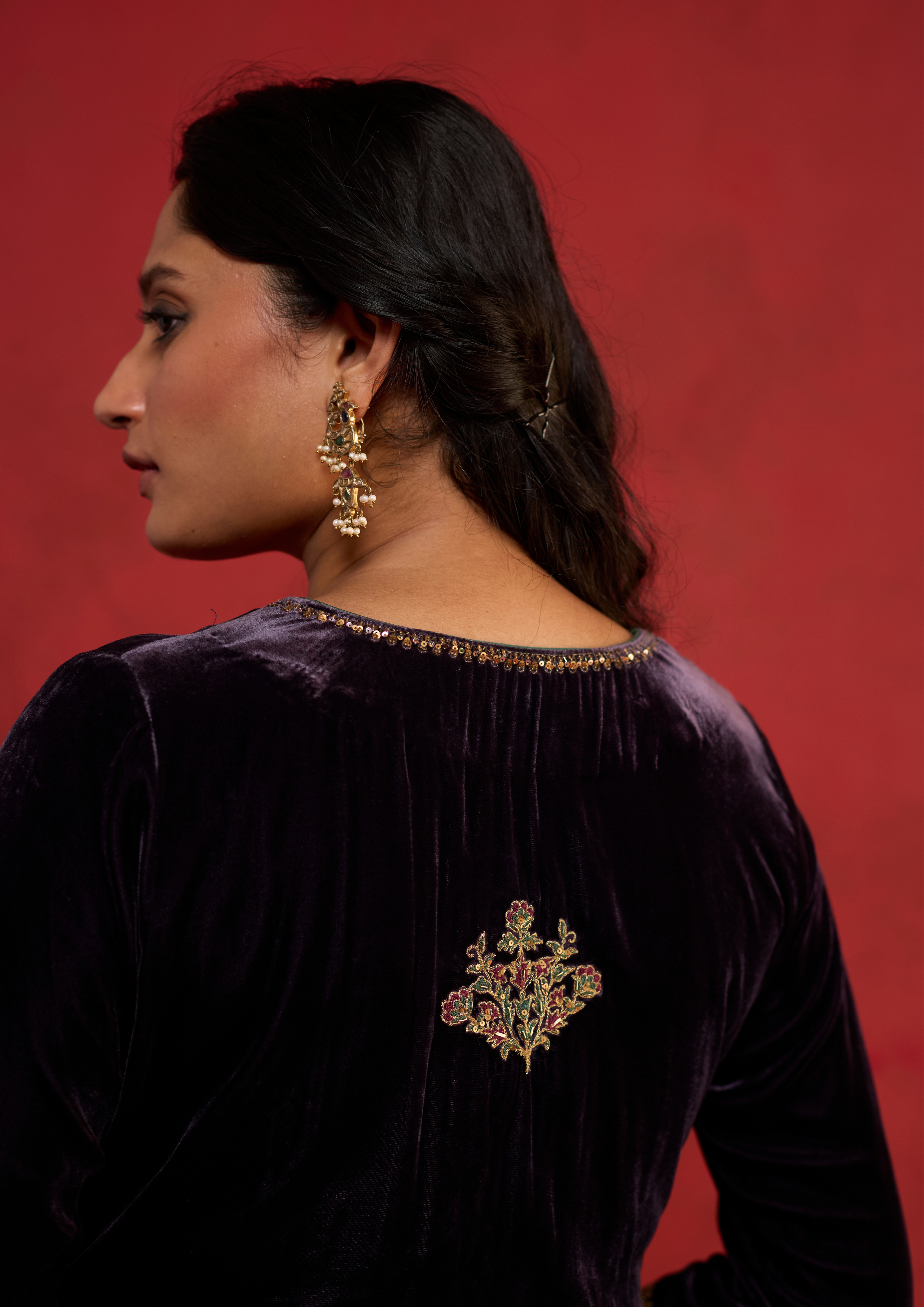 Mahira | Deep Purple Velvet Kurta Set with Ari-Zardozi Work