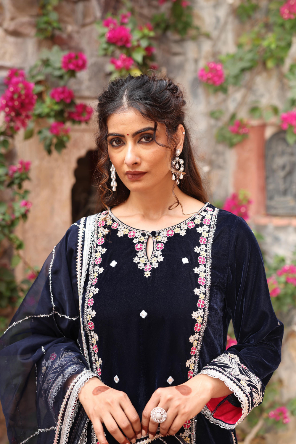 Navy Blue Velvet Embroidered Kurta Set with Organza Dupatta