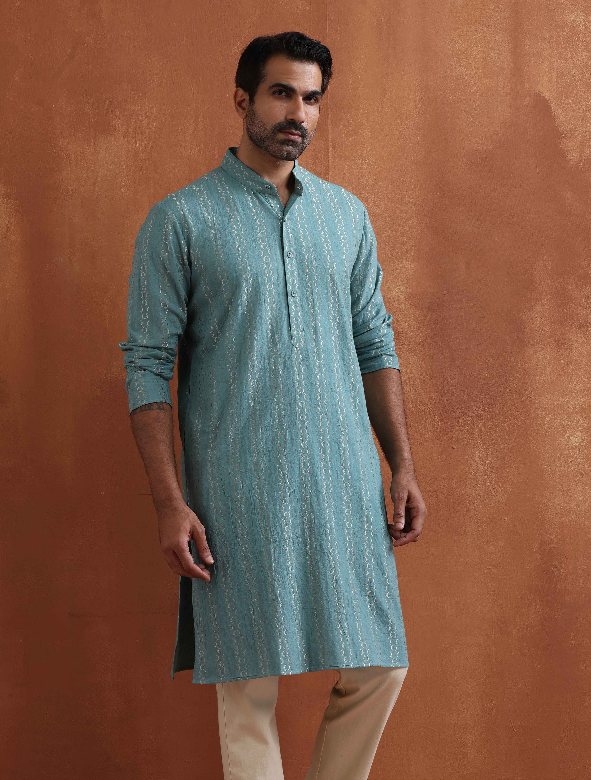 trueBrowns Men's Green Textured Cotton Dobby Kurta