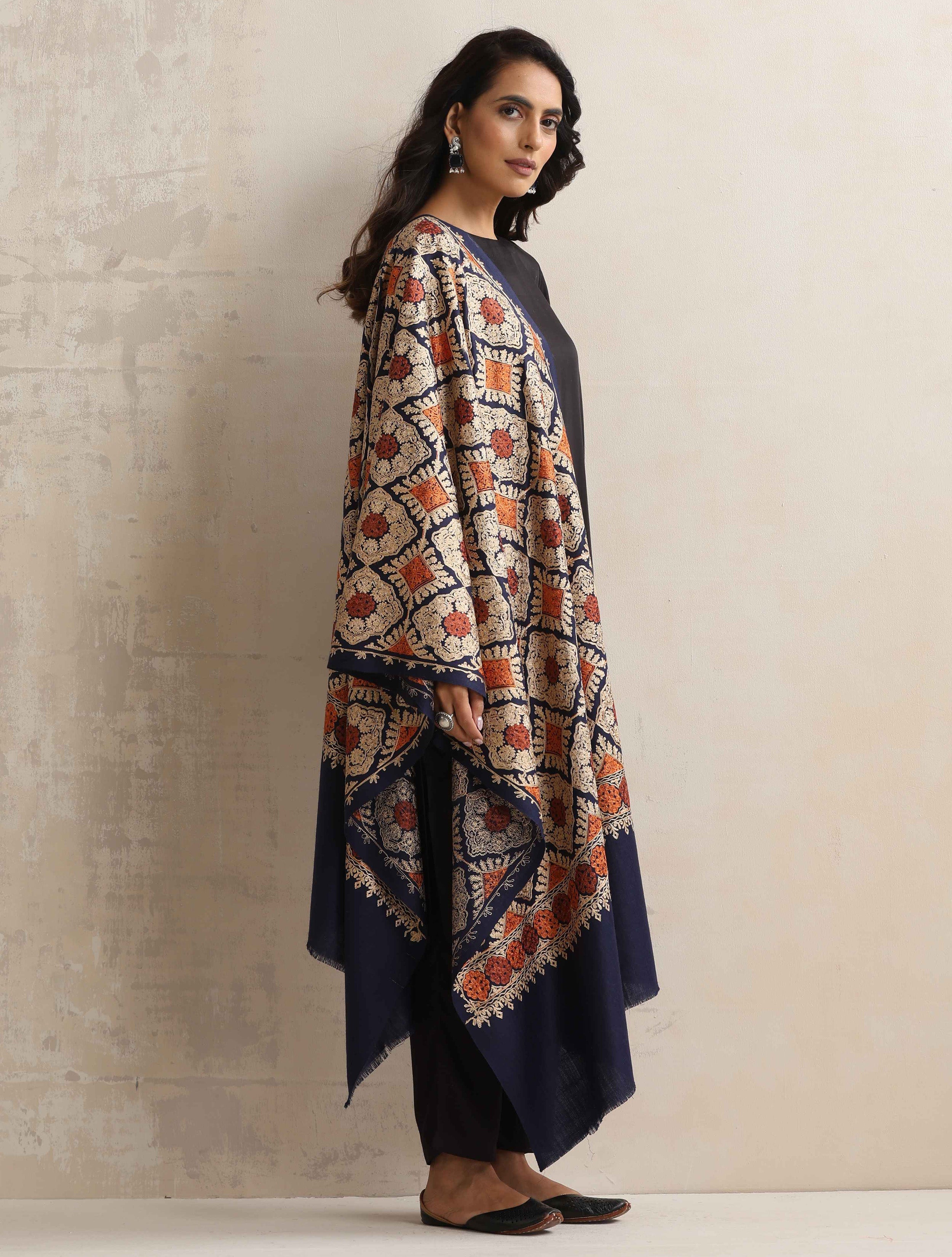 trueBrowns vy Blue Embroidered Woollen Stole
