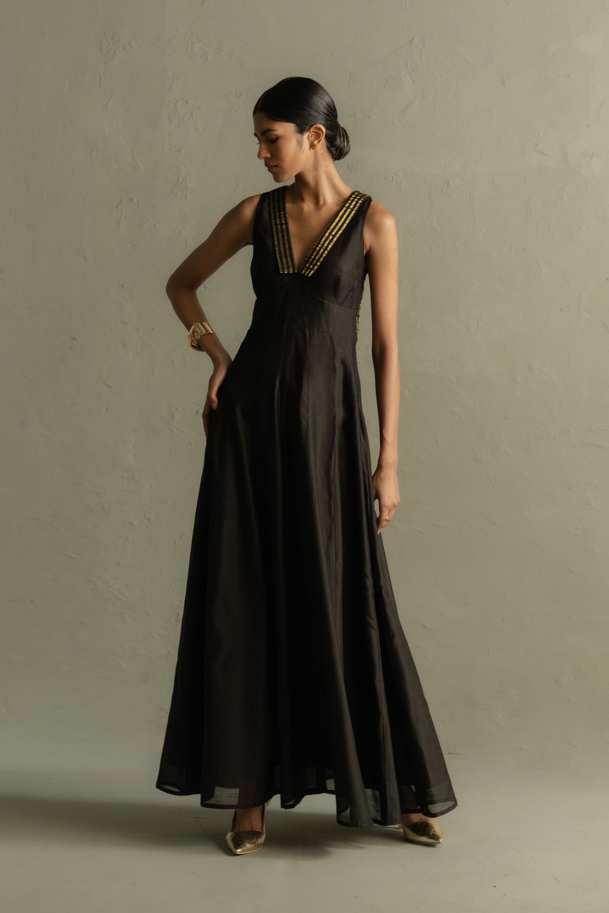 Ojas Collared Dress