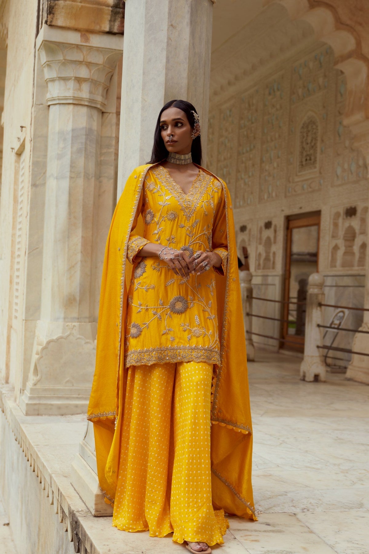Sunflower sharara