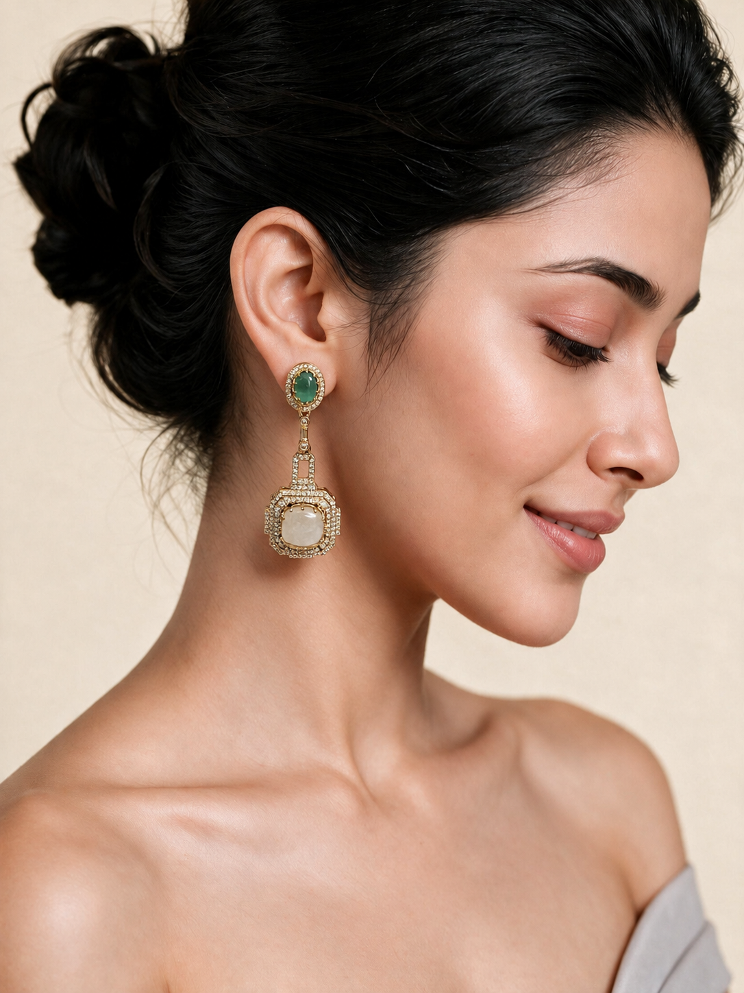 Emerald Green & Ivory Semi-Precious Statement Earrings