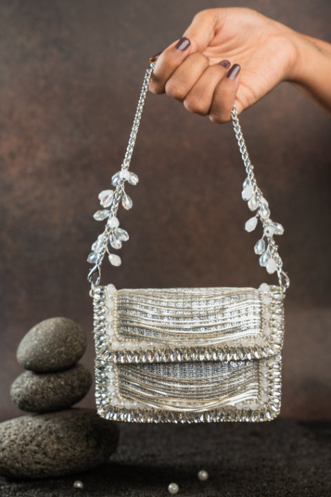 Hinted slate silver