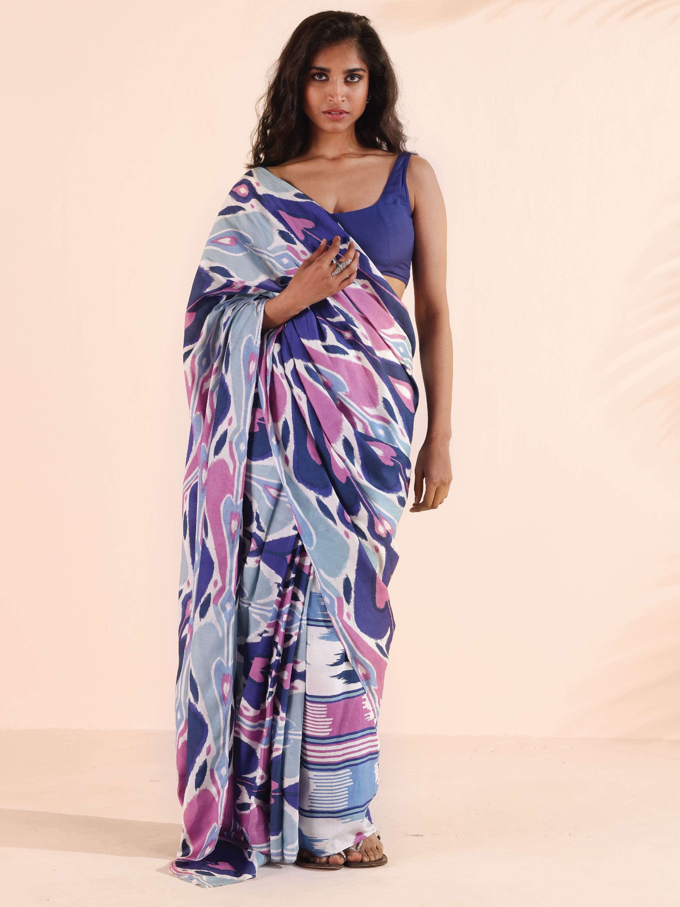 trueBrowns Blue Purple Muslin Ikat Ready to Wear Saree