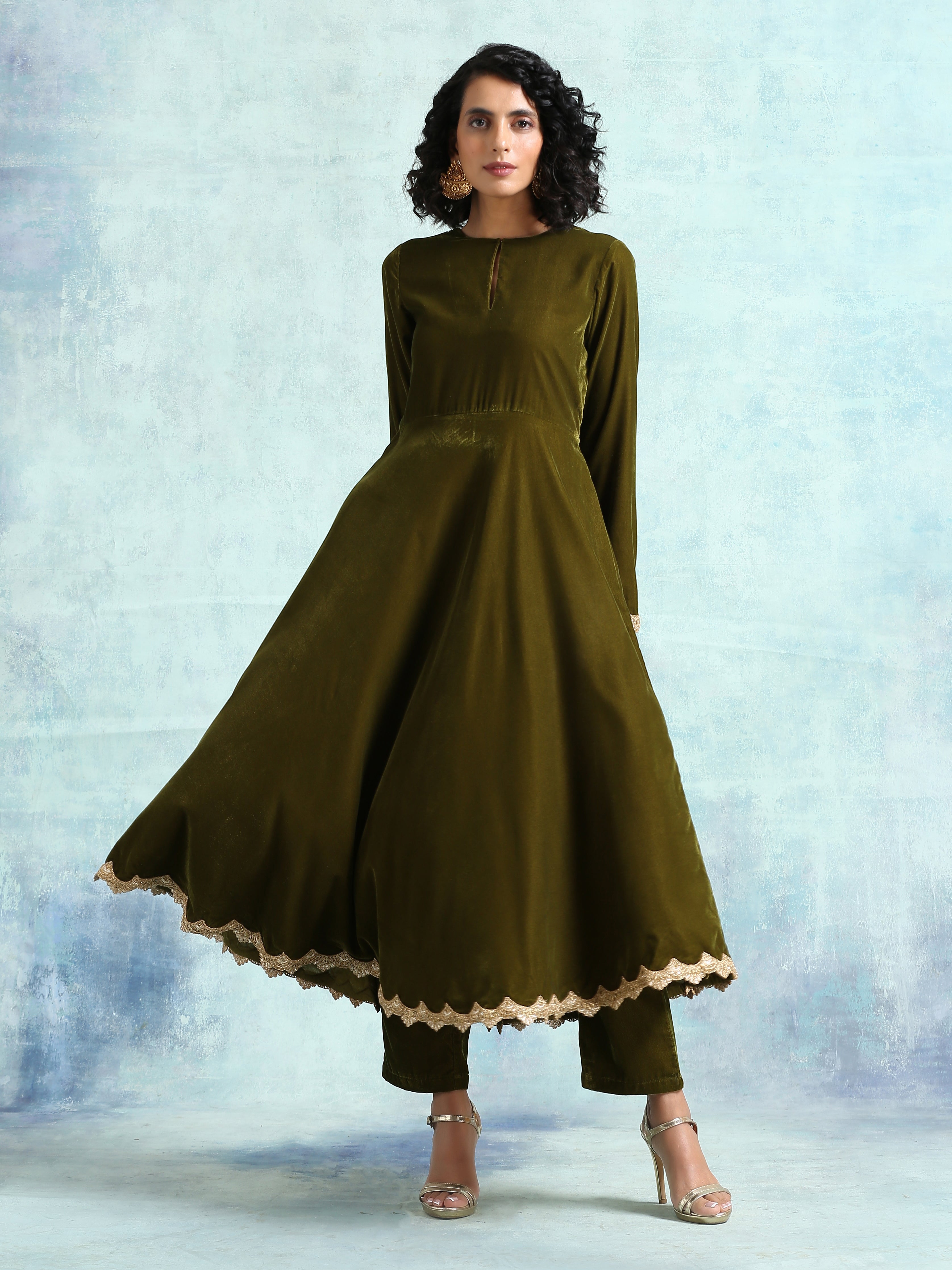Mehandi Velvet Arkali Kurta