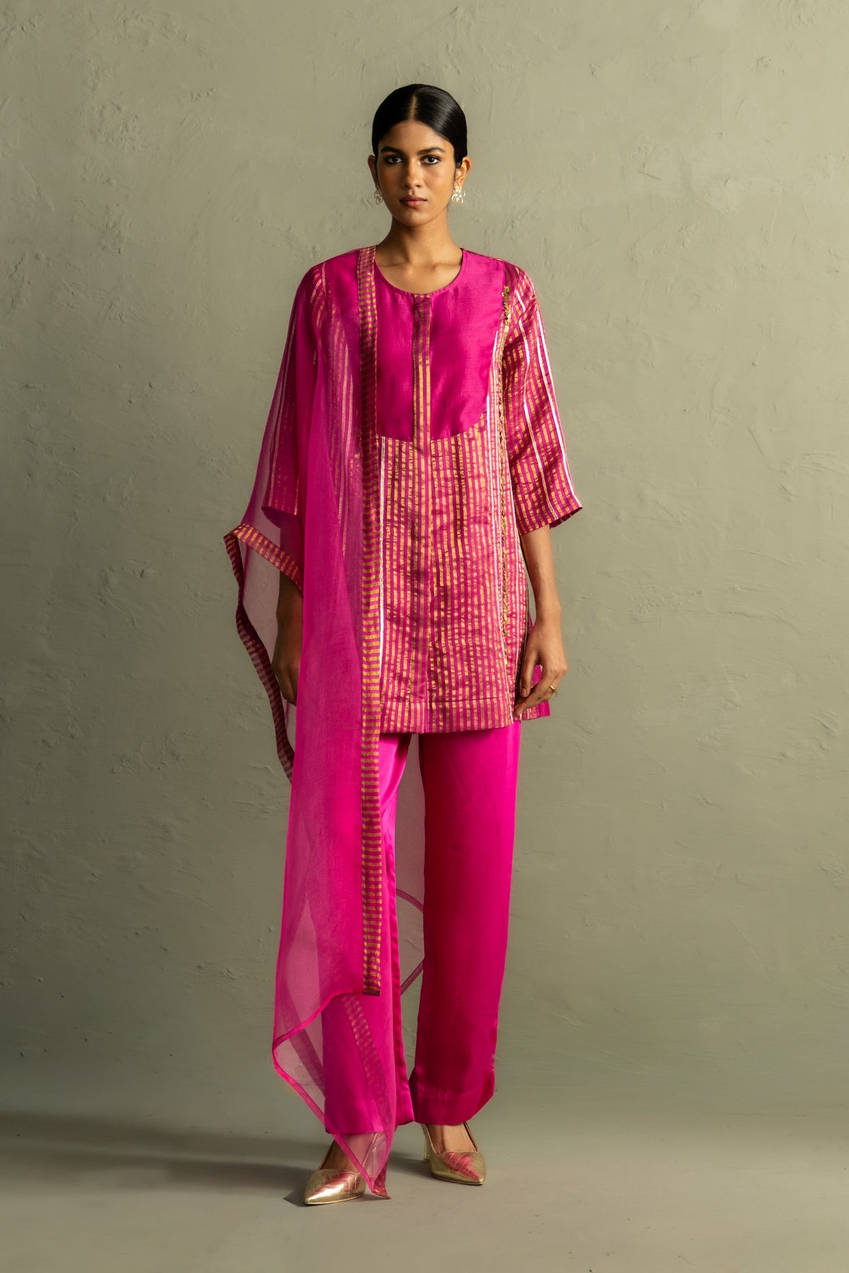 Ojas Tissue Stripe Short Kurta Set