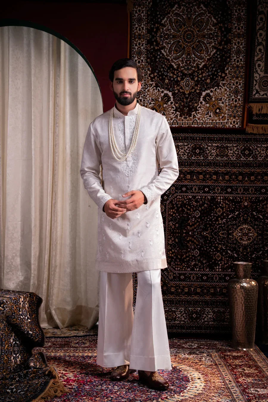 Ivory Heritage Embroidered Linen Silk Kurta
