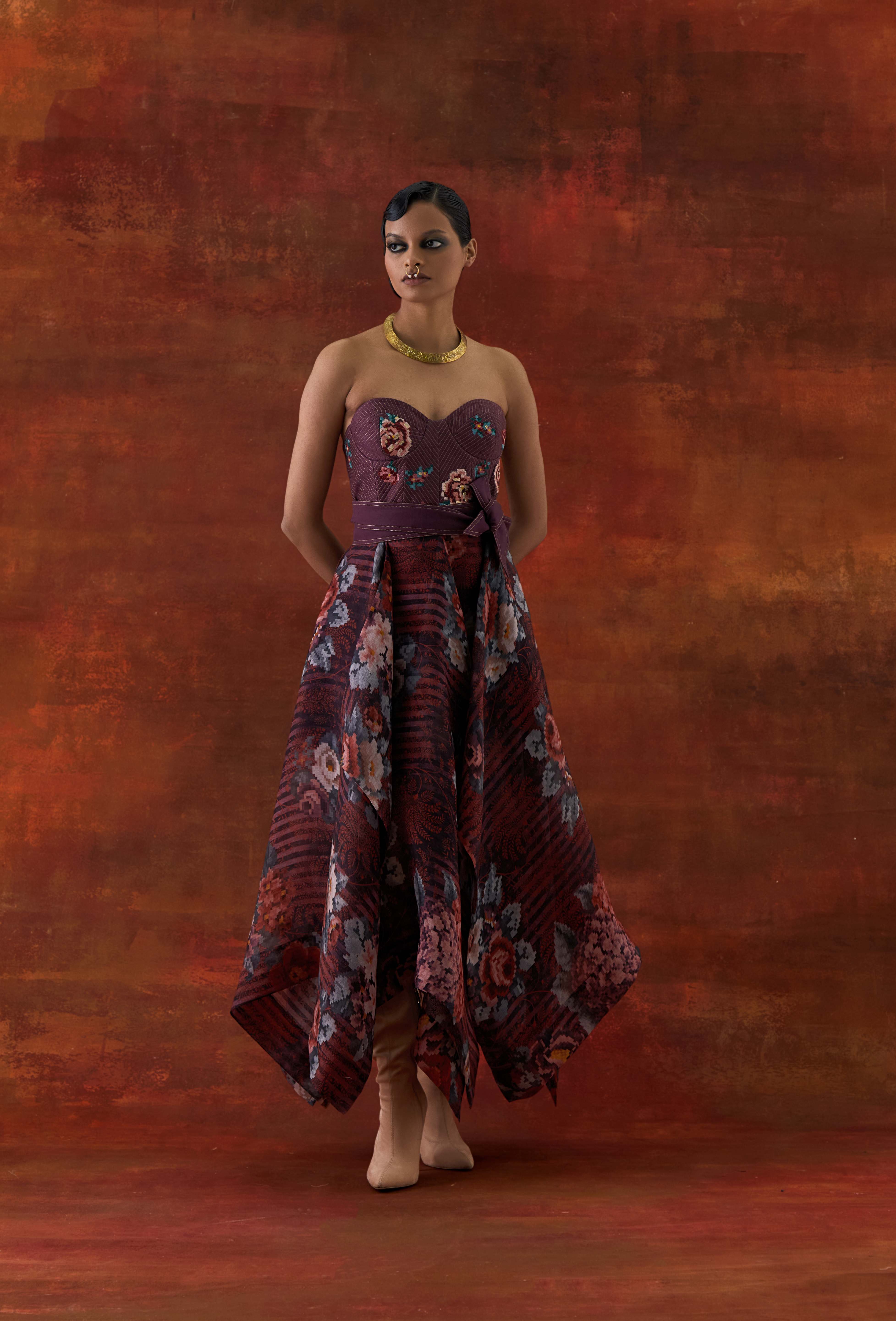 EMB CORSET DRESS - image 1
