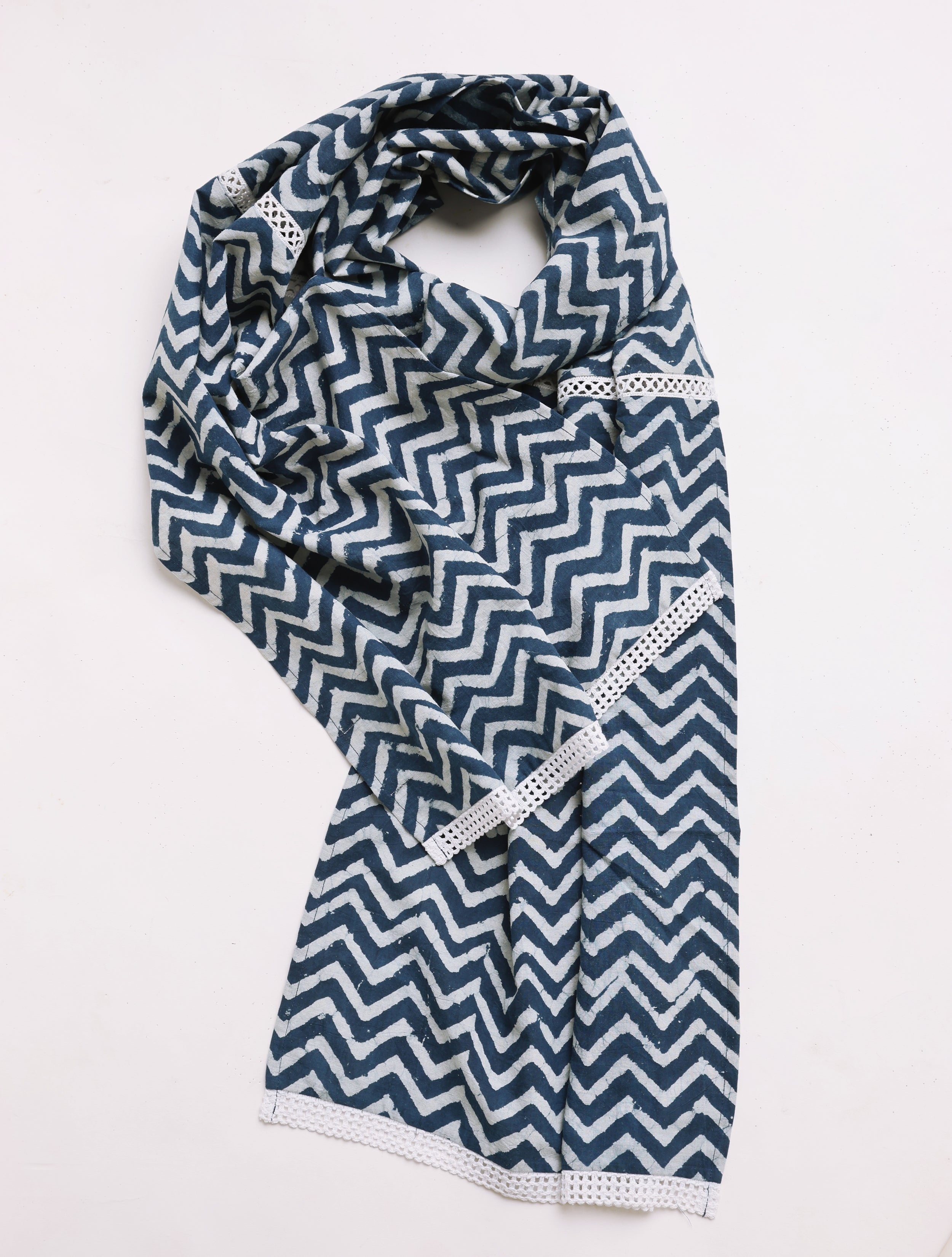 Indigo Zig-Zag Print Cotton Stole