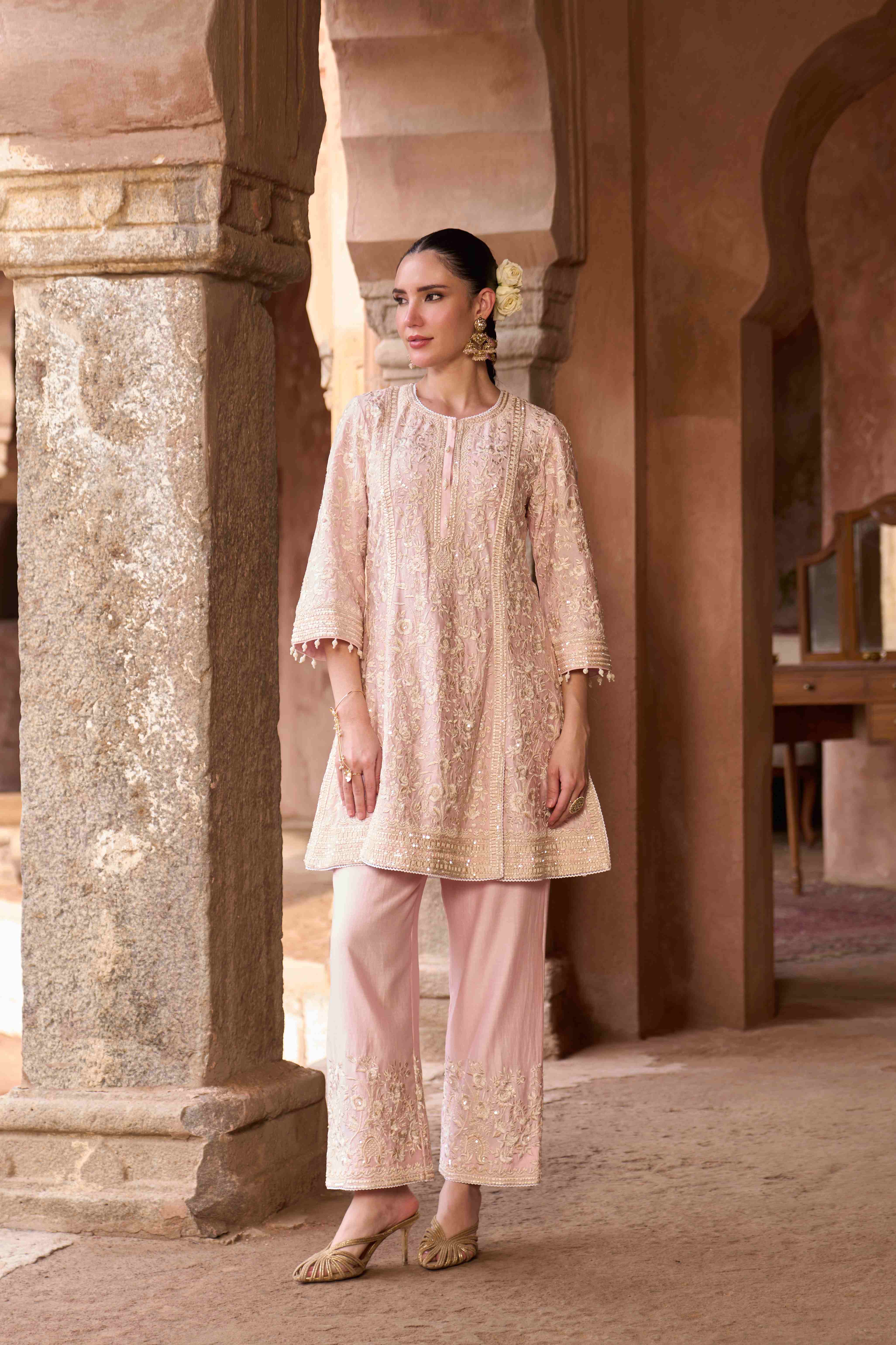 SABOOR - PINK SHORT A-LINE KURTA WITH STRAIGHT PANTS AND DUPATTA