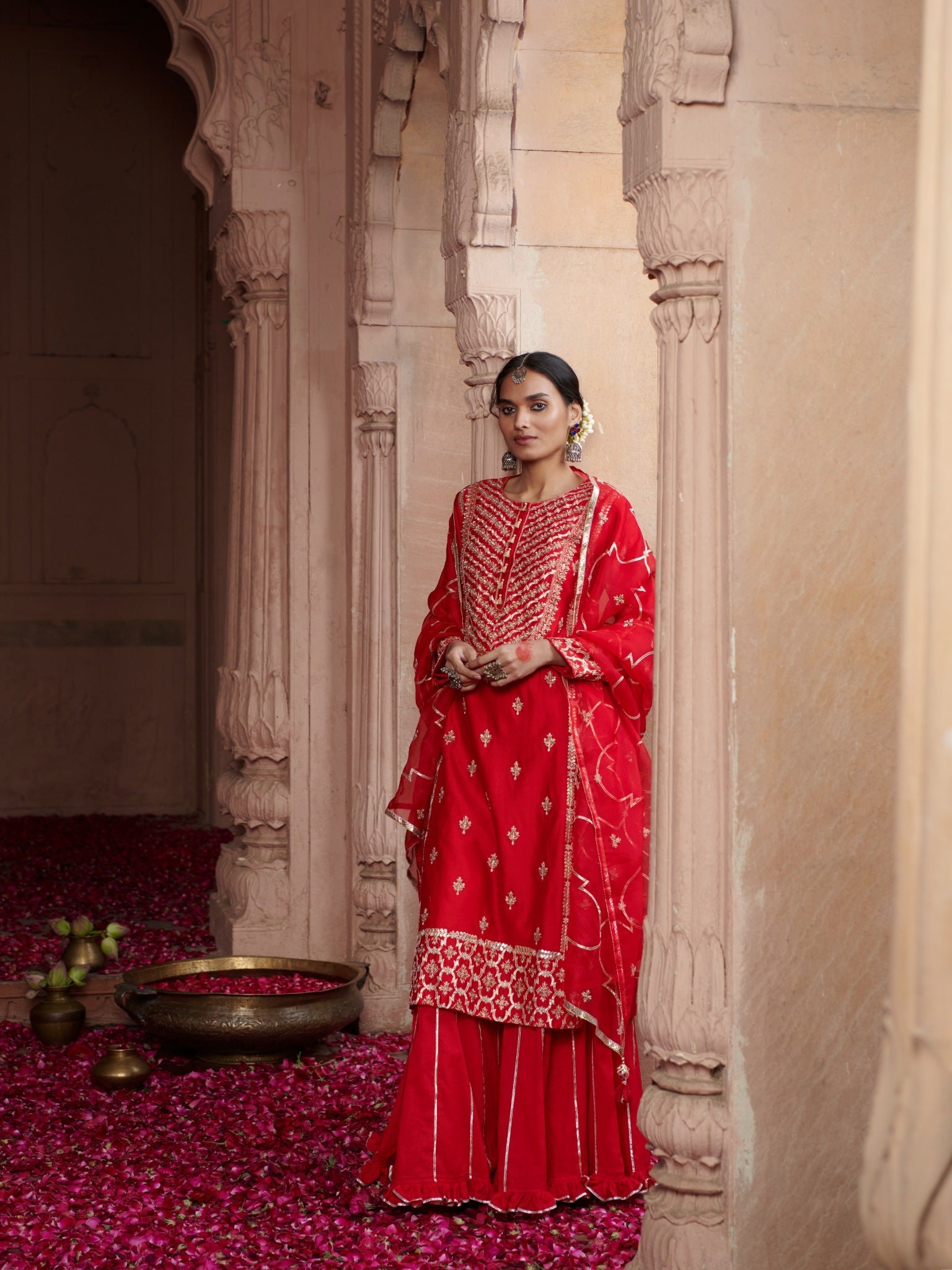 saarang signature sharara set