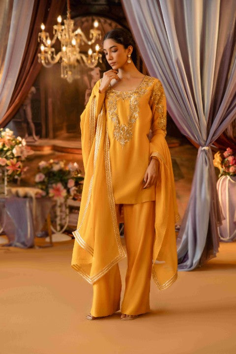 Yellow Suit Set - image 1