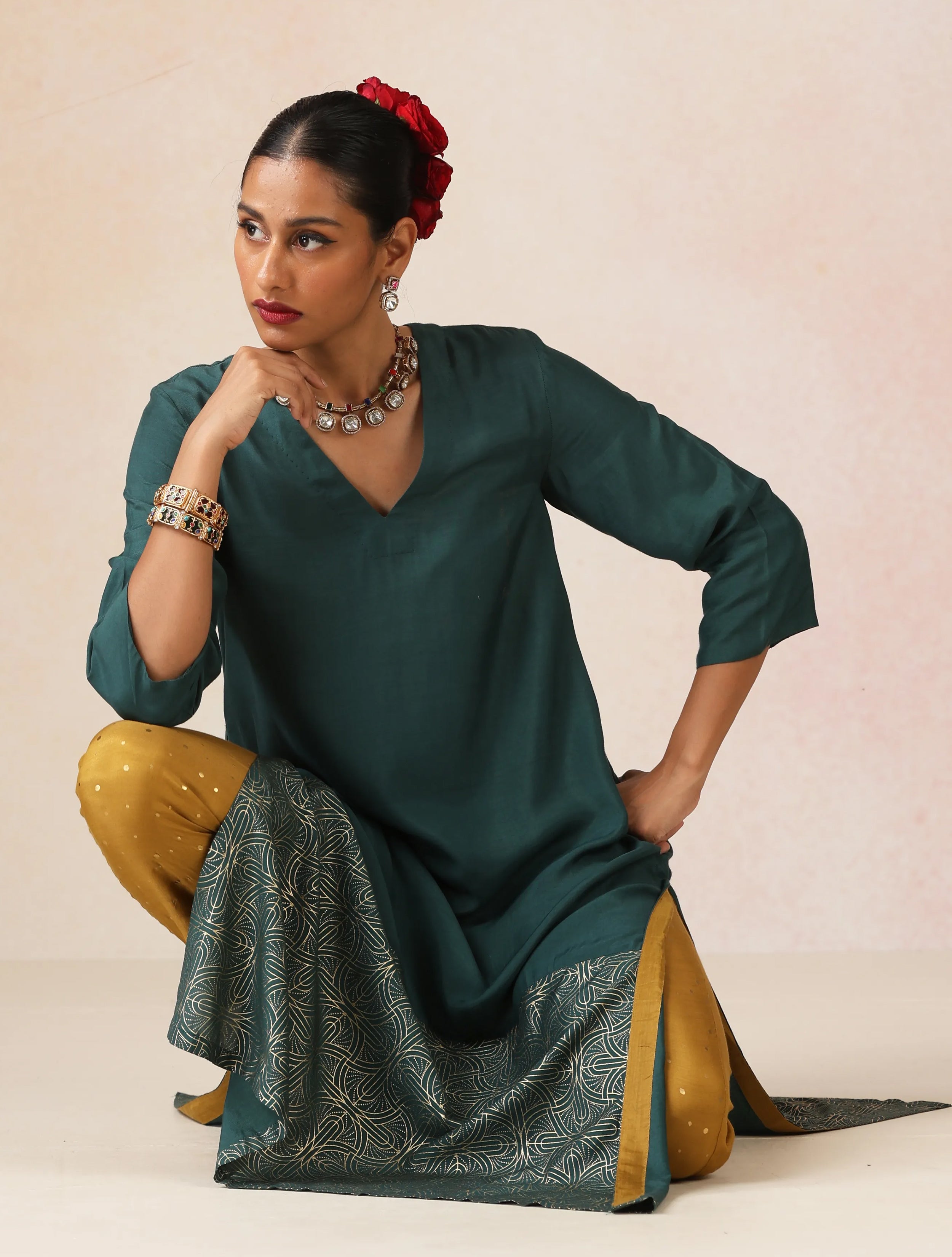 trueBrowns Dark Green Gold Foil Print Muslin Silk Kurta Set